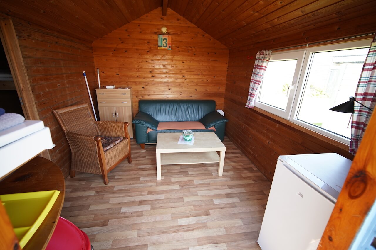 rent-dike-cottage-groningen-netherlands-campsite-by-the-sea